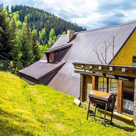 Holiday home Kukajda